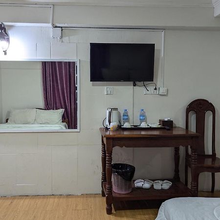 Hotel Empire House, Phnom Penh Esterno foto