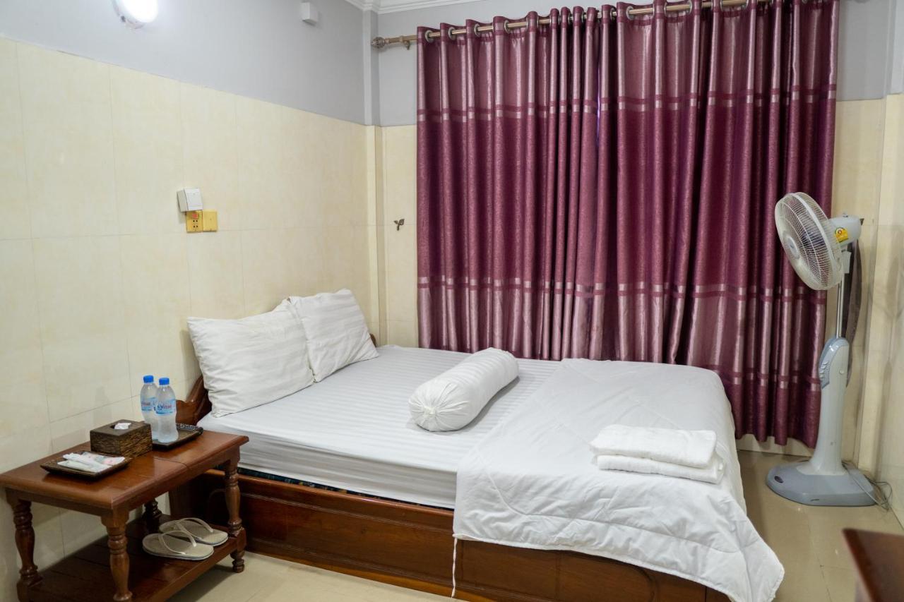 Hotel Empire House, Phnom Penh Esterno foto